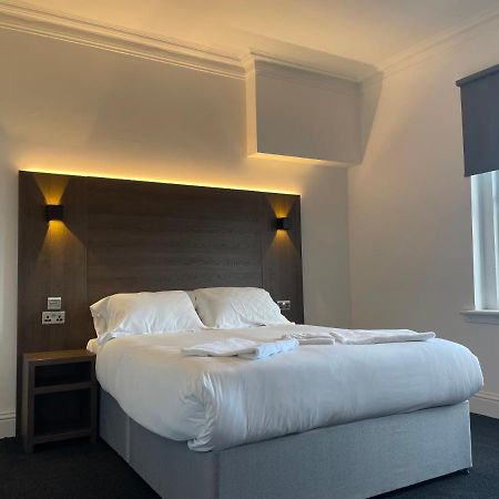 Glasgow Airport Apartments Paisley Kültér fotó