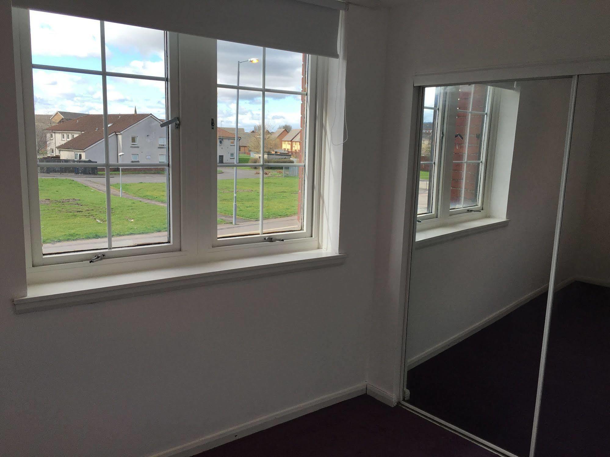 Glasgow Airport Apartments Paisley Kültér fotó