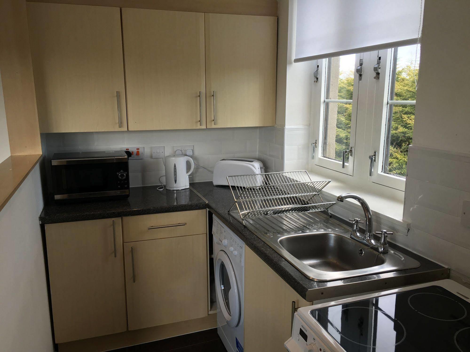 Glasgow Airport Apartments Paisley Kültér fotó